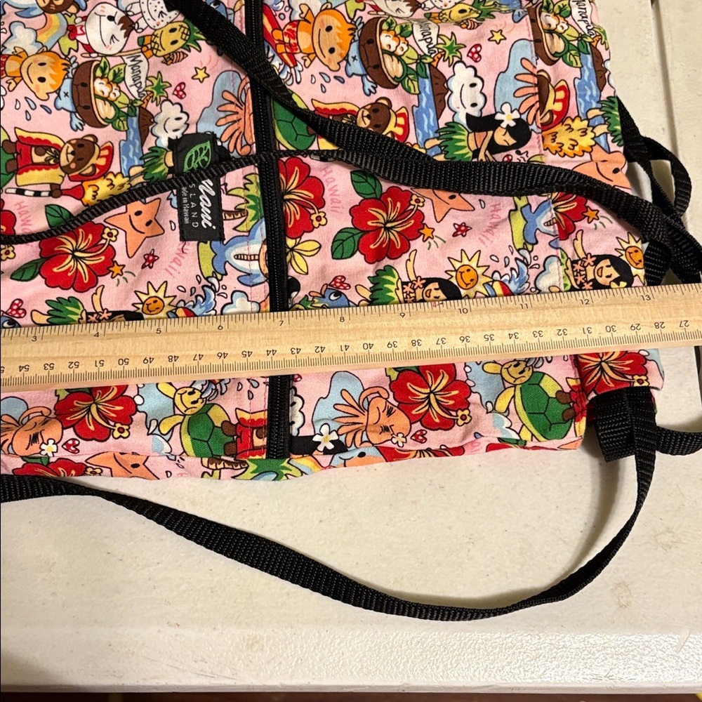 Vibrant Kids Drawstring Backpack with Playful Characters - Picture 7 of 8
